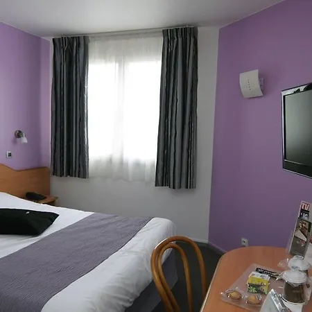 Le Néron - Logis Hotel 3*